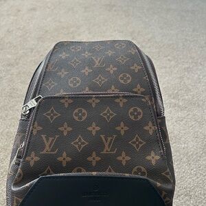 Crossbody/sling fashion bag